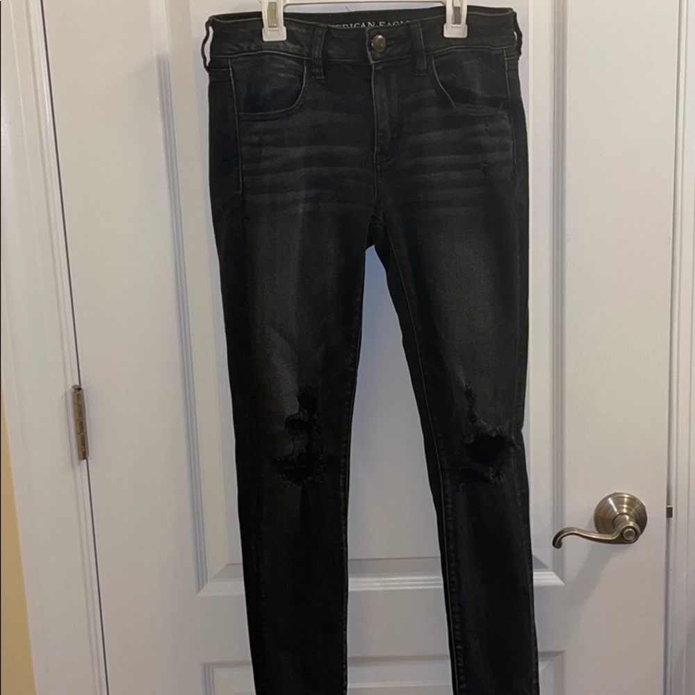 Black American eagle ripped jeans